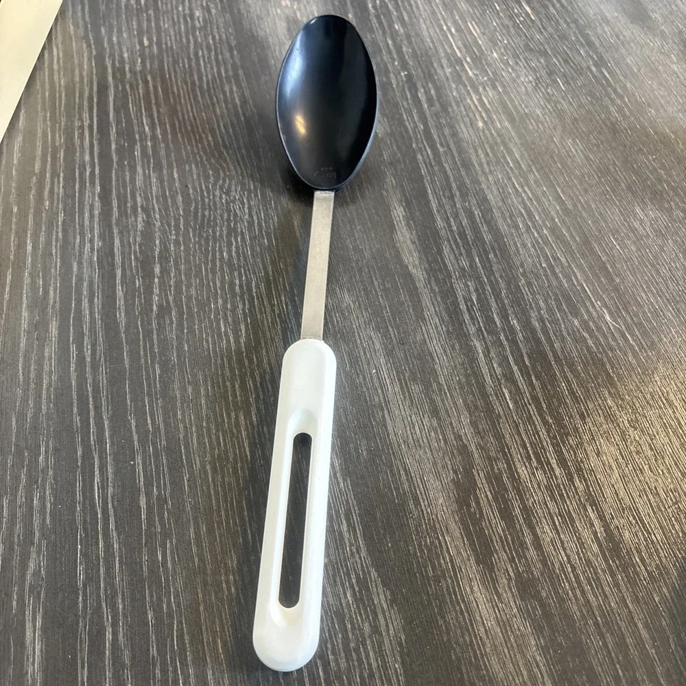 Vintage Bonny USA Nylon Soild Spoon 12